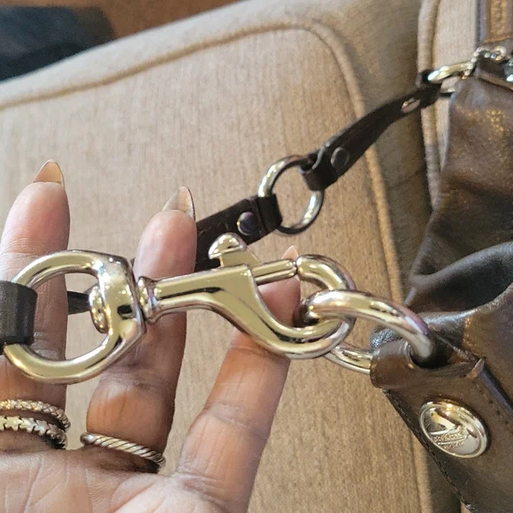 Coach bag beautiful. - Picture 4 of 8